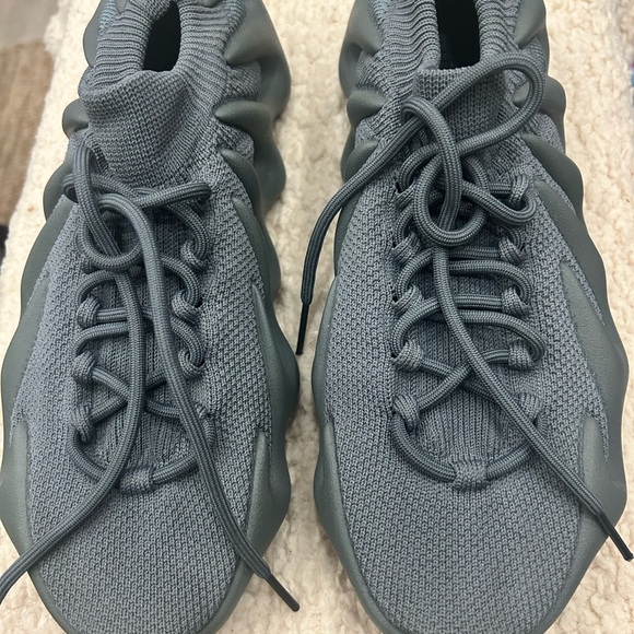 Yeezy Other - Men's Gray Sneakers